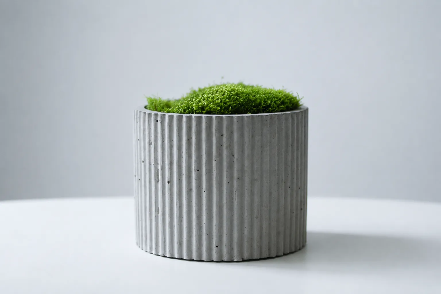 THE PLANTER — cast concrete planter